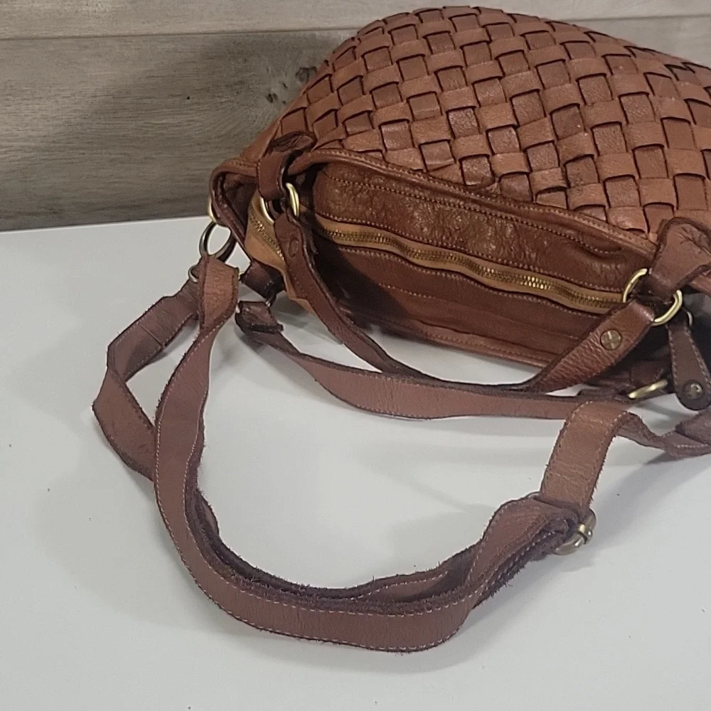 Civico 93 Brown Woven Leather Tote Shoulder Bag - Brown